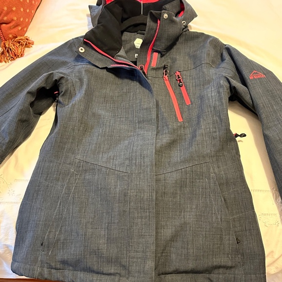 McKinley Recco Women's Ski Jacket - Picture 2 of 16